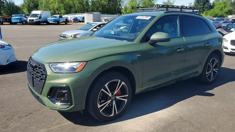 AUDI Q5 -