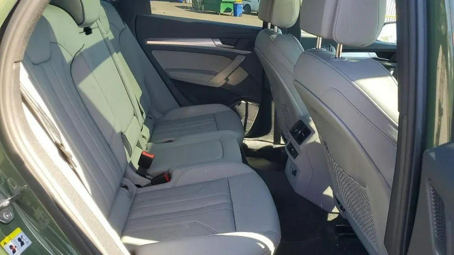 AUDI Q5 -