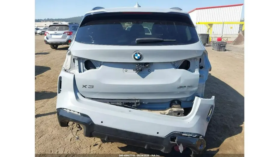 BMW X3 -