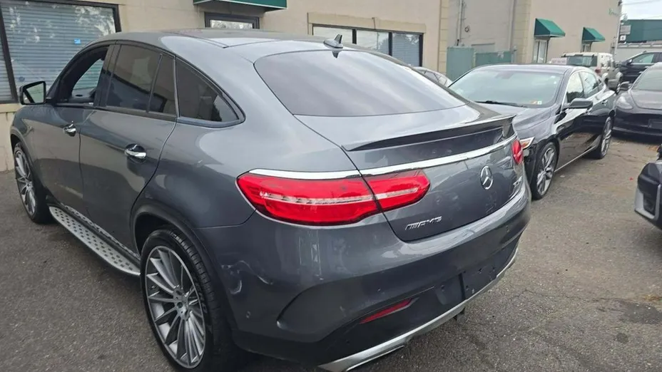 MERCEDES-BENZ GLE -