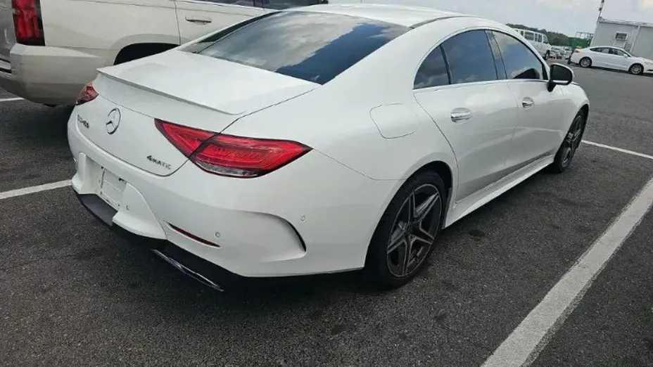 MERCEDES-BENZ CLS -