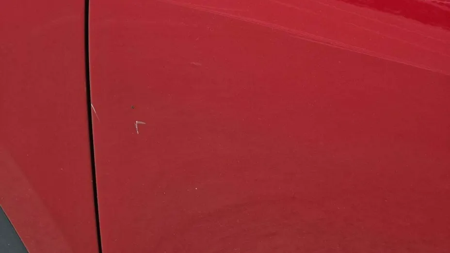 TESLA Model Y -