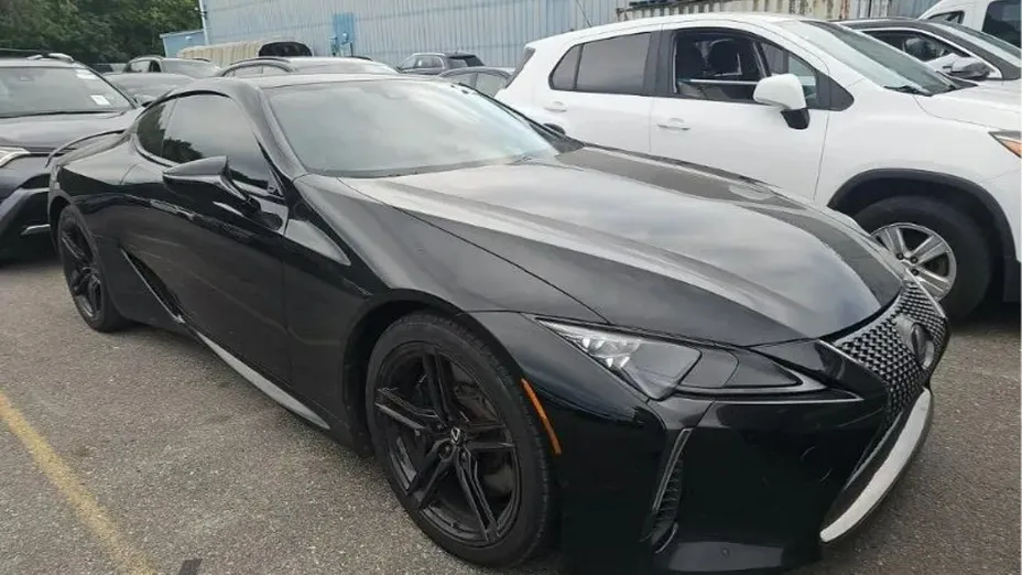 LEXUS LC -