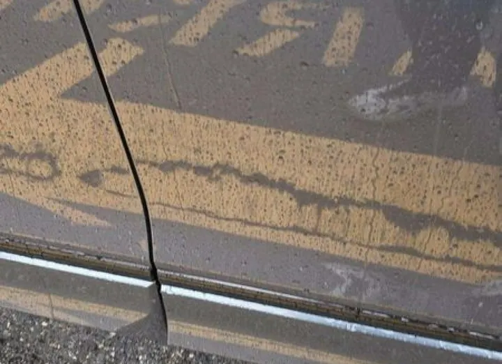 VOLKSWAGEN Tiguan -