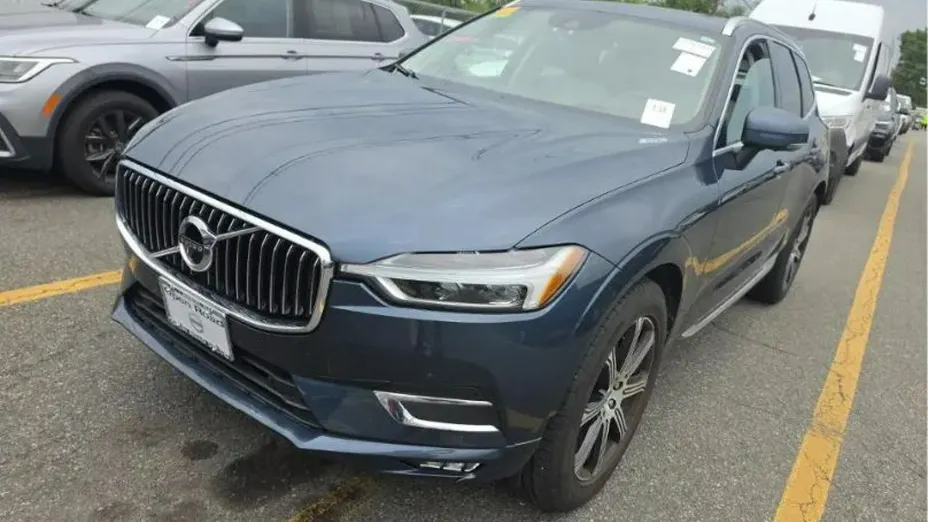 VOLVO XC60 -