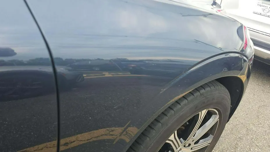 VOLVO XC60 -