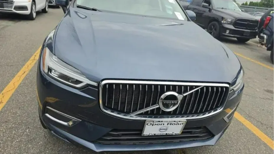 VOLVO XC60 -