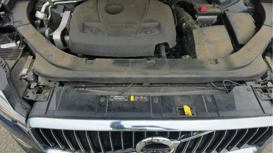 VOLVO XC60 -