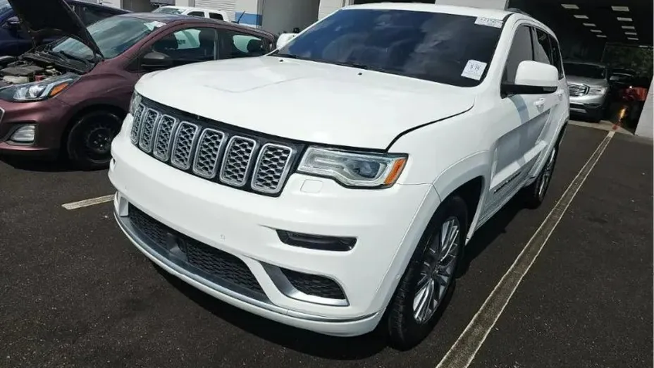 JEEP Grand Cherokee -