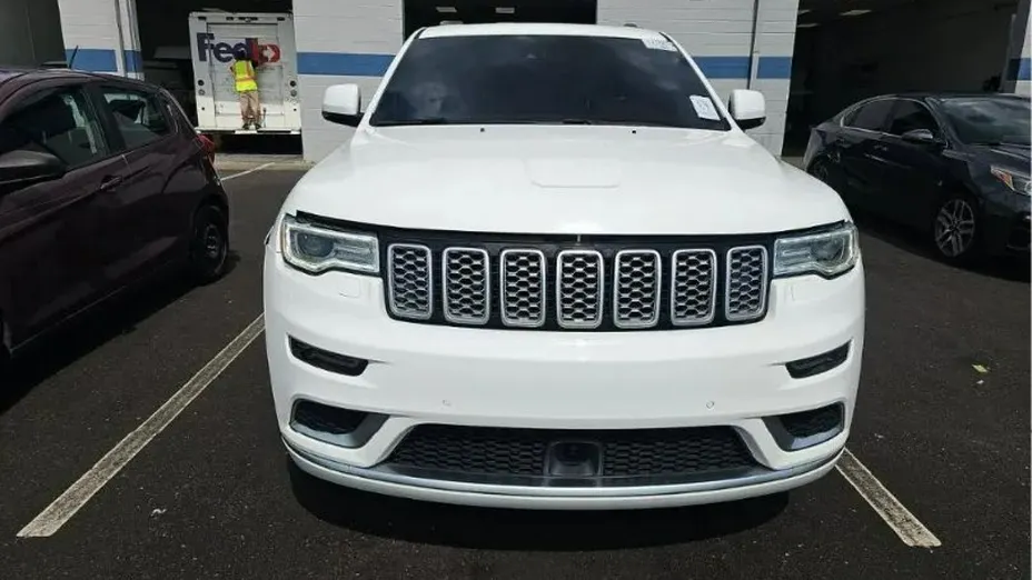JEEP Grand Cherokee -
