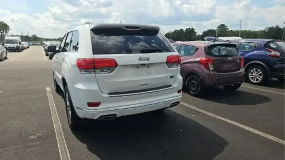 JEEP Grand Cherokee -