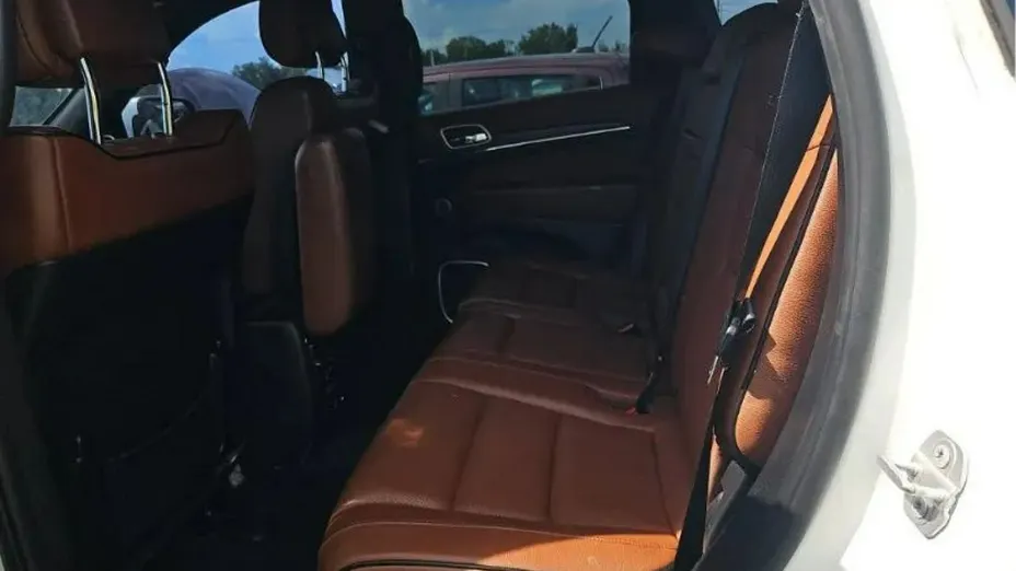 JEEP Grand Cherokee -