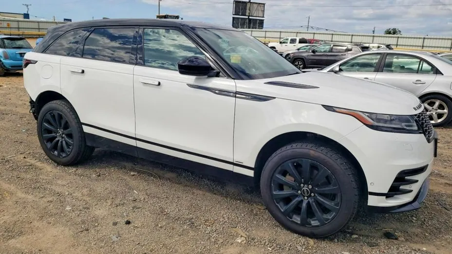 LAND ROVER Range Rover Velar -