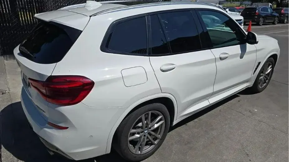 BMW X3 -