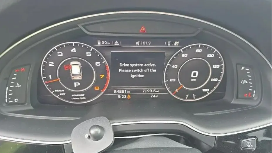 AUDI Q7 -