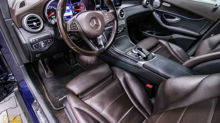 MERCEDES-BENZ GLC -