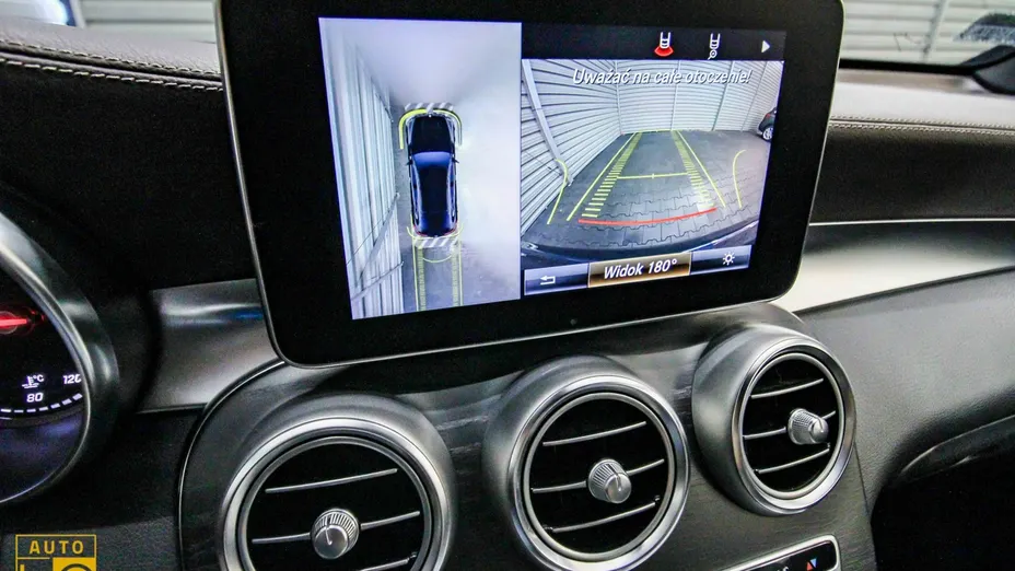 MERCEDES-BENZ GLC -