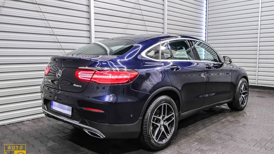 MERCEDES-BENZ GLC -