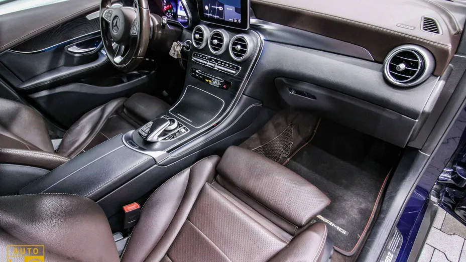MERCEDES-BENZ GLC -