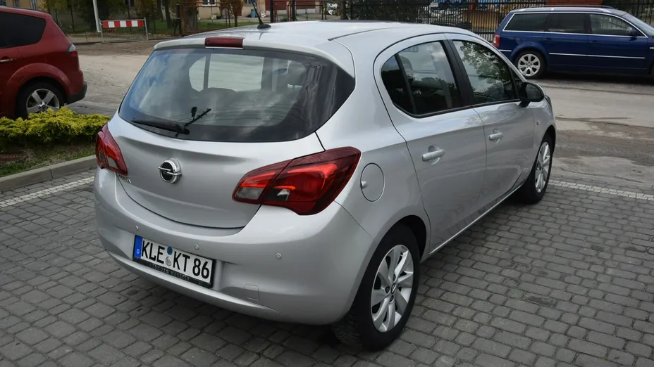 OPEL Corsa -