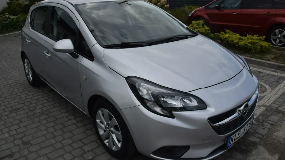OPEL Corsa -