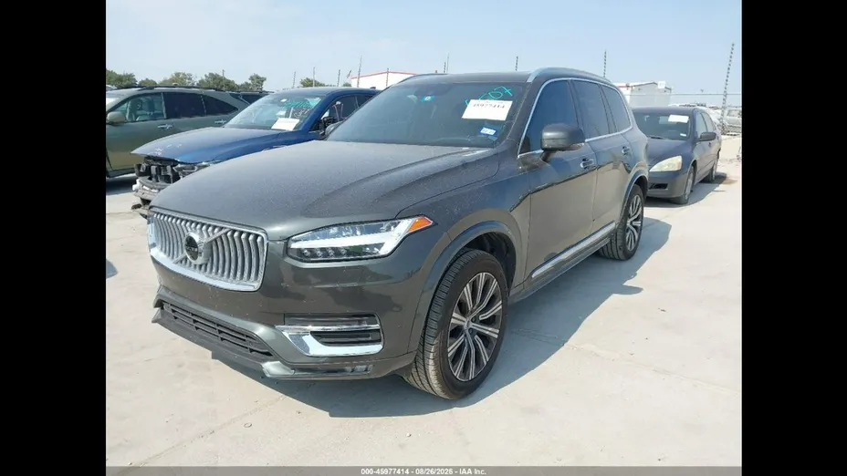VOLVO XC90 -