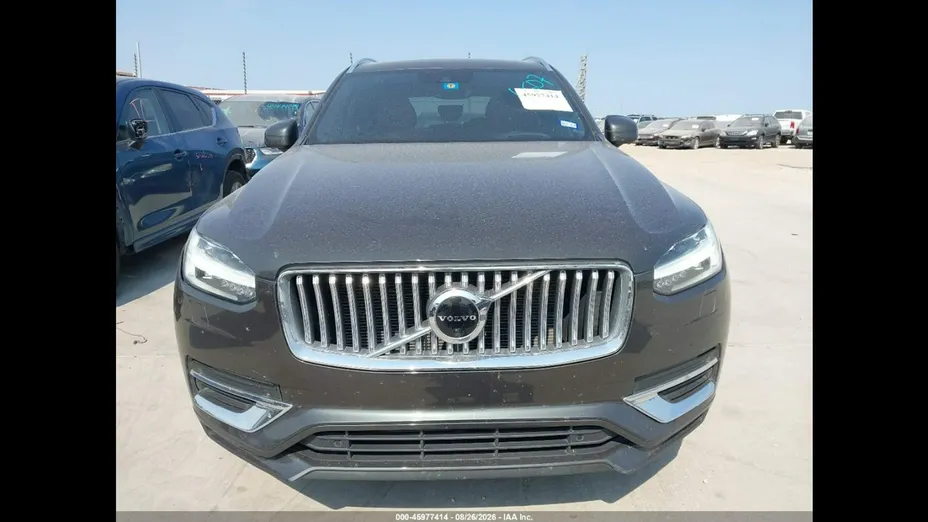 VOLVO XC90 -