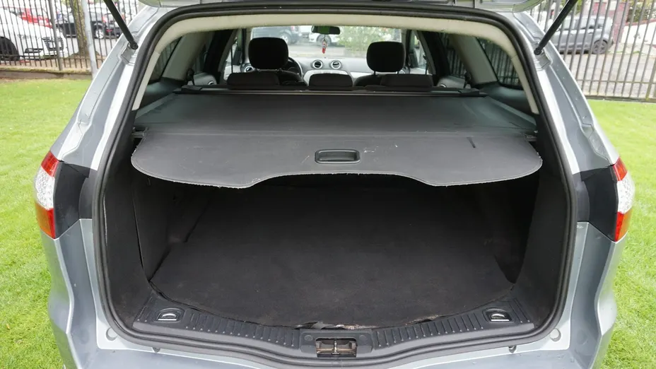 FORD Mondeo -