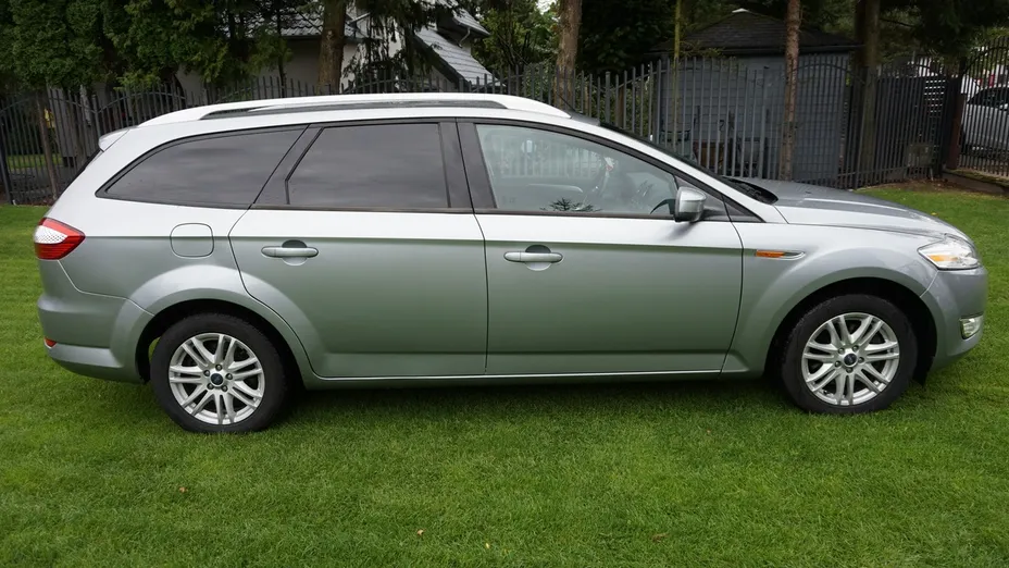 FORD Mondeo -