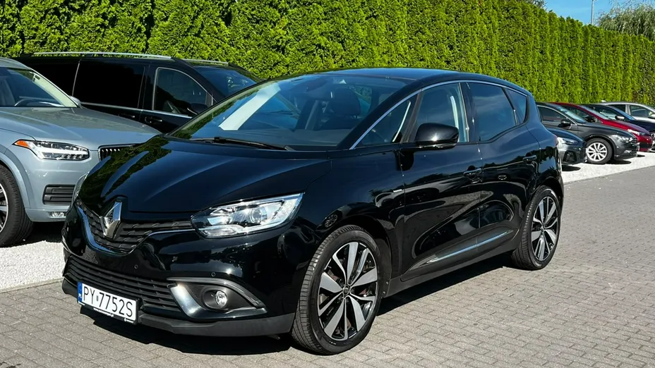 RENAULT Scenic -