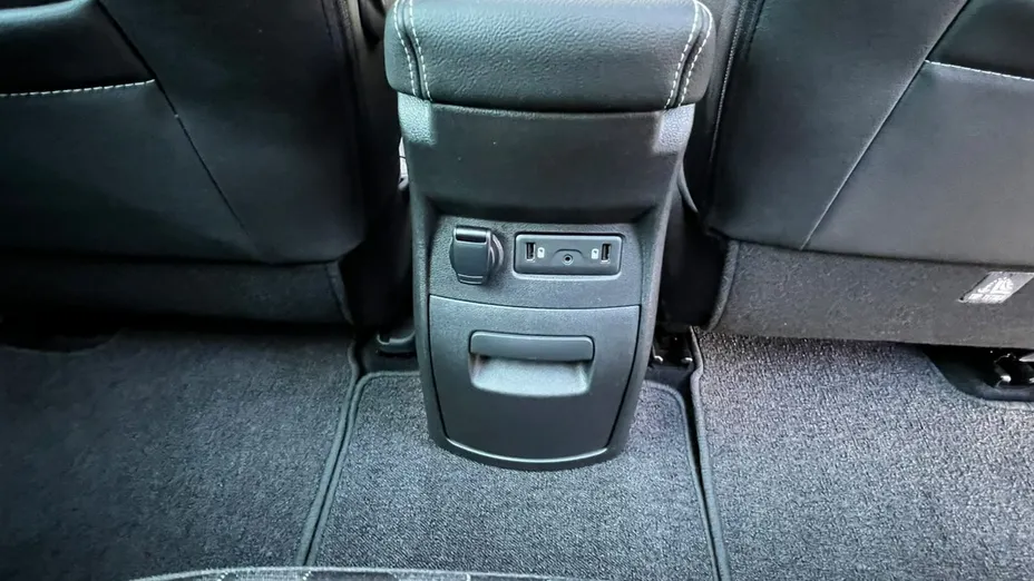 RENAULT Scenic -
