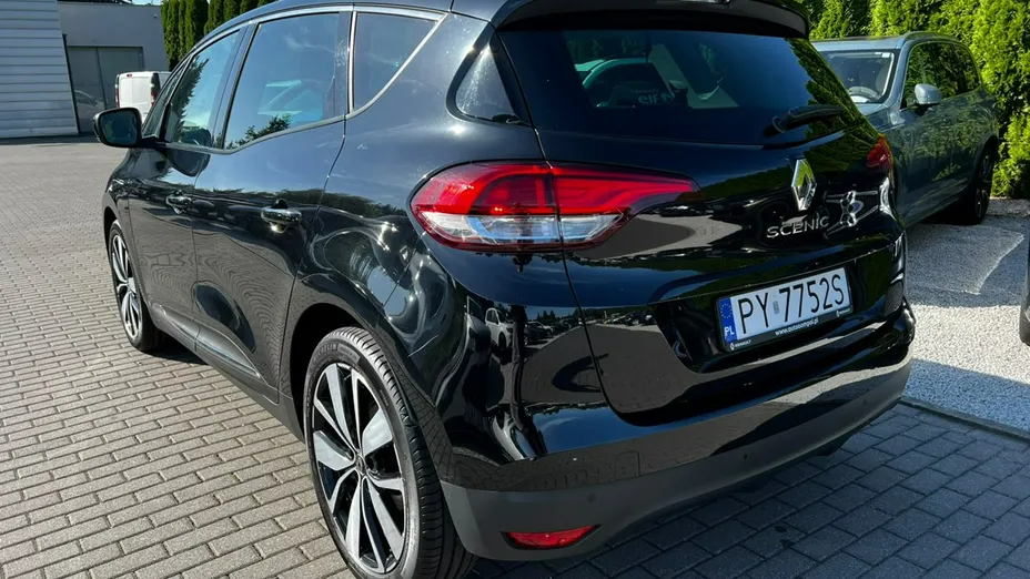RENAULT Scenic -