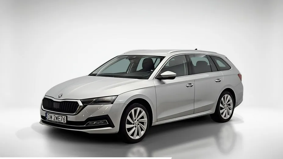 SKODA Octavia -