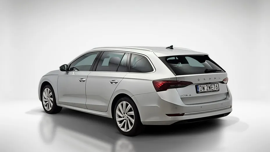 SKODA Octavia -