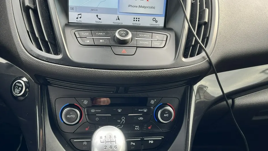 FORD Kuga -