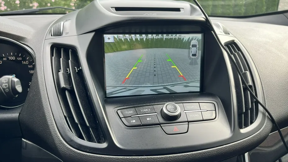 FORD Kuga -