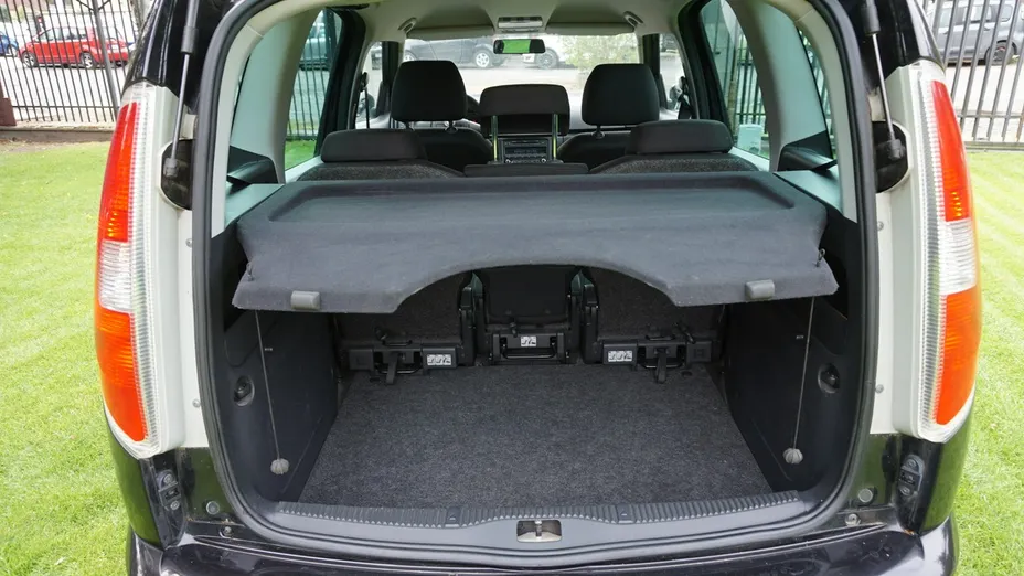 SKODA Roomster -