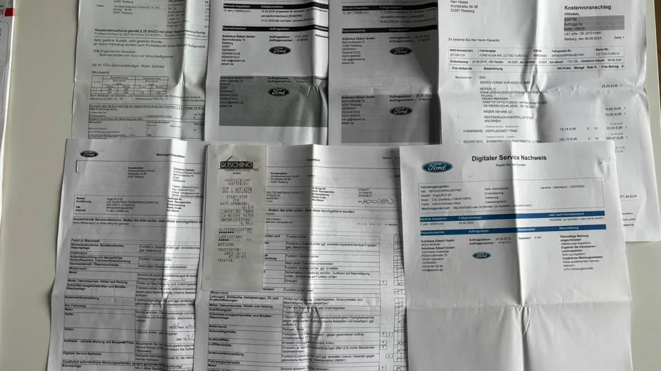 FORD Kuga -
