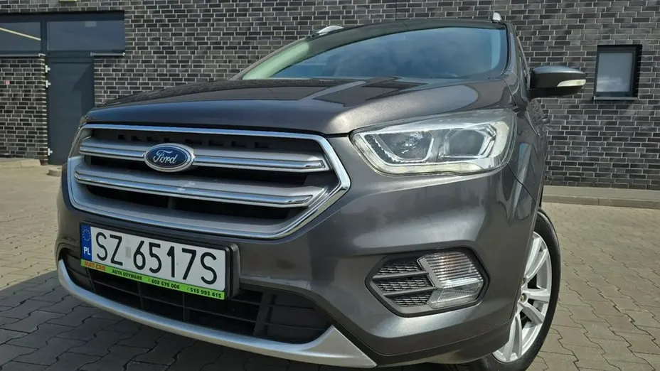 FORD Kuga -
