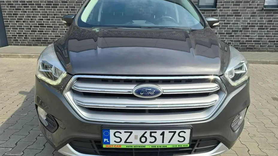 FORD Kuga -