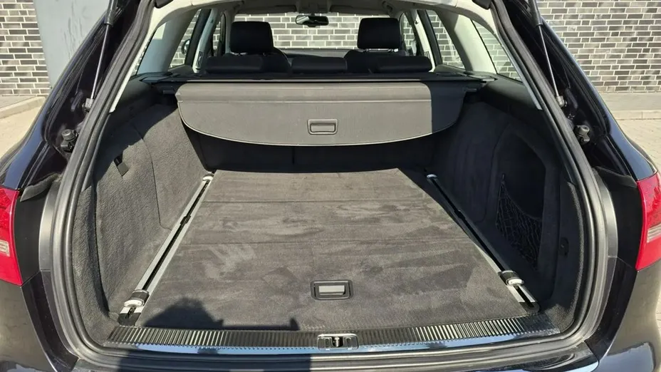 AUDI A6 Avant -