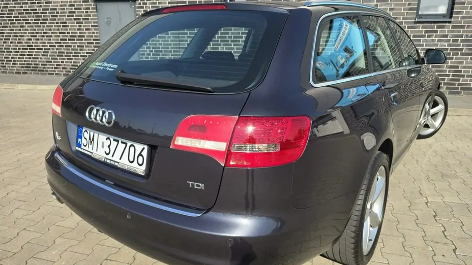 AUDI A6 Avant -