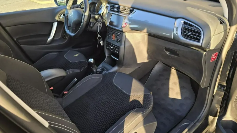 CITROEN C3 -