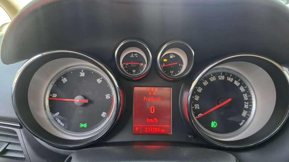 OPEL Zafira -