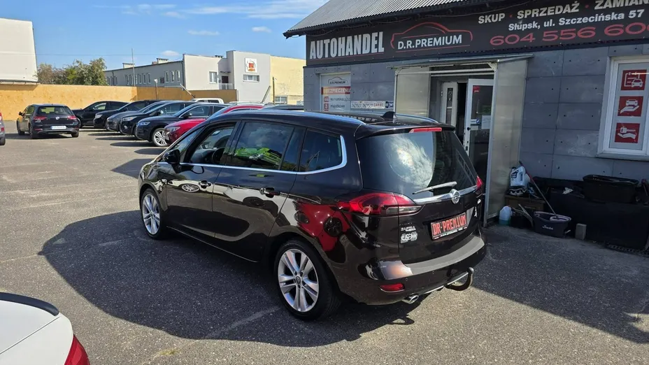OPEL Zafira -