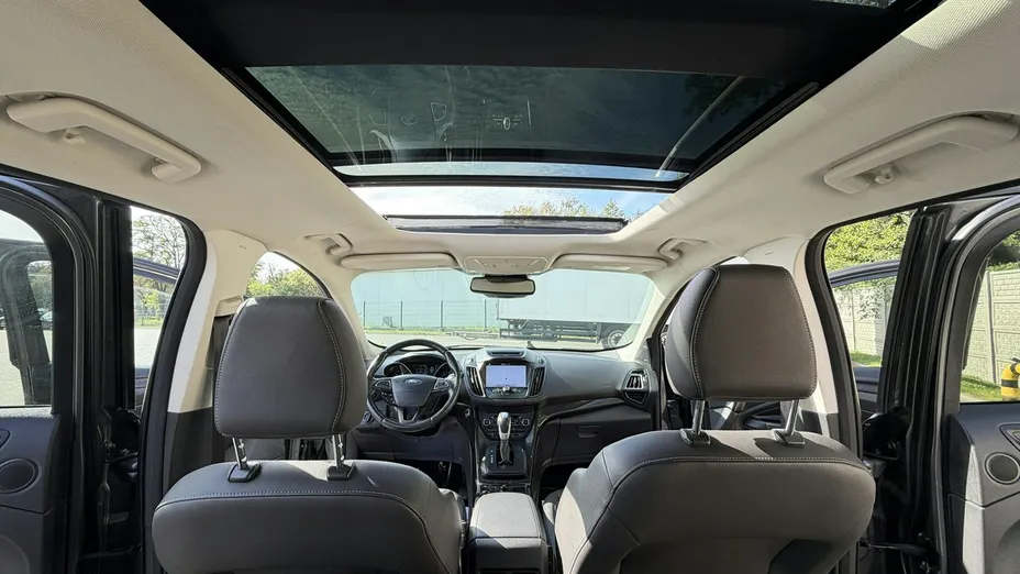 FORD Kuga -