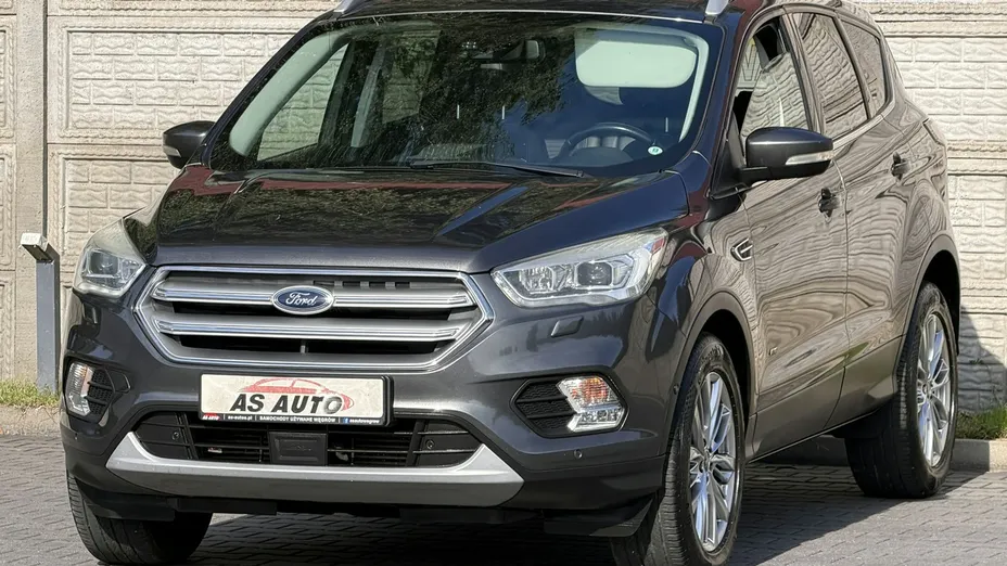 FORD Kuga -