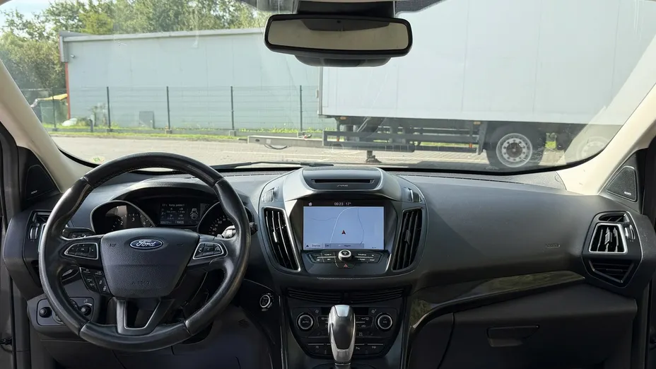FORD Kuga -
