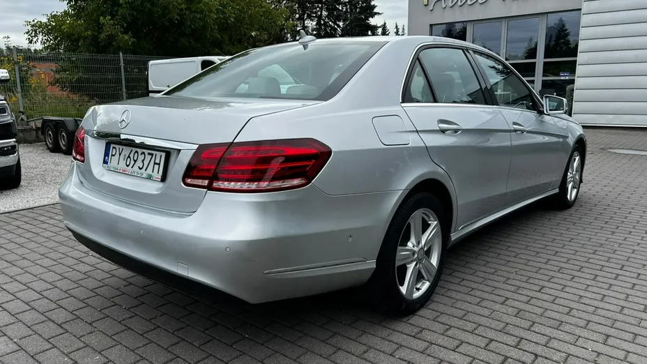 MERCEDES-BENZ E Klasa -