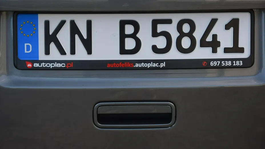VOLKSWAGEN Caddy -
